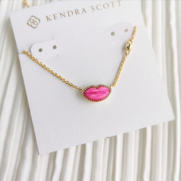 Kendra Scott Jewelry - Kendra Scott Lips Hot Pink Mother-of-Pearl Gold Necklace